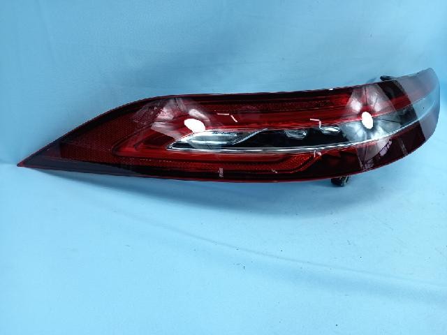 2020 ES AMG S Rear,Left TailLight