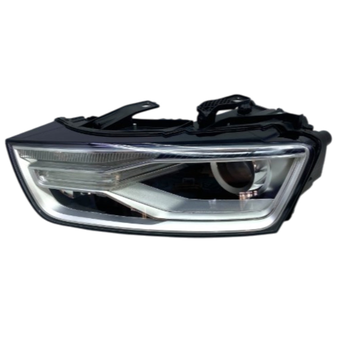 Audi Q3 8U 1st generation FL LED LEFT USED GENUINE 8U0941005C