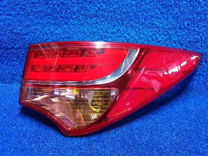 2015 Hyundai Santa Fe DM Rear,Right TailLight 924022W130