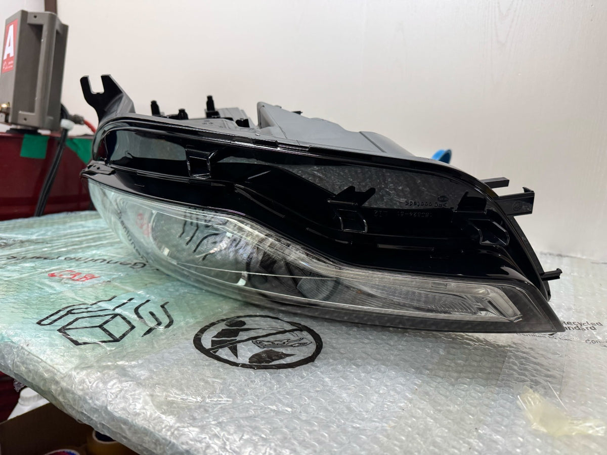 Audi A4 B9 B9 8W 2018-2025 Full LED RIGHT Headlight Used GENUINE 8W0941034D