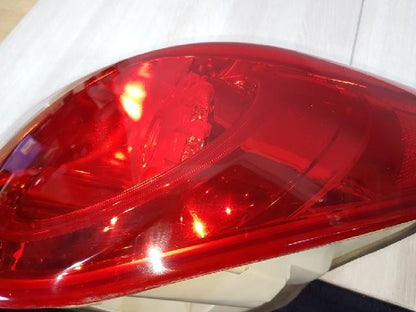 2010 Hyundai YF Sonata Rear,Right LED TailLight 92402 3S100