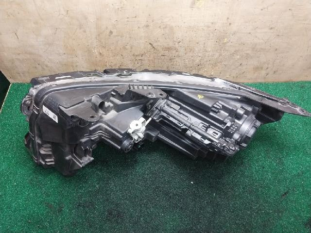 2021 KIA Cedona Carnival 4th Right LED Headlight 92102R0600