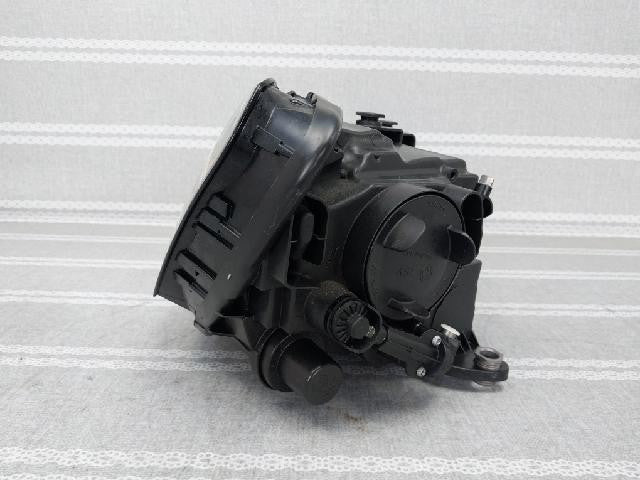 2014 Volkswagen Passat Left Halogen Headlight