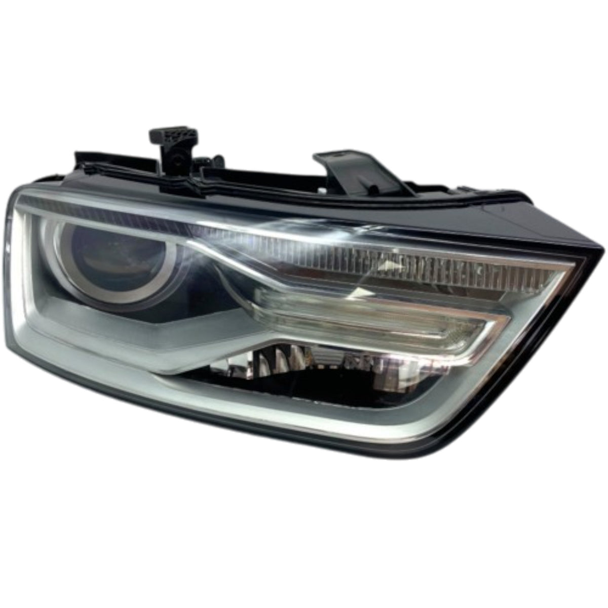 Audi Q3  8U 1st generation FL LED RIGHT USED GENUINE 8U0941006C
