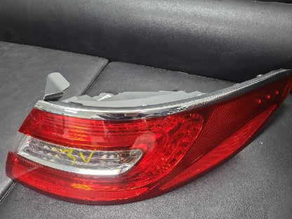 2014 Hyundai Azera Grandeur HG Rear,Right TailLight 92404 3V01