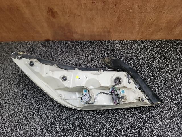 2011 Chevrolet Buick LaCrosse Alpheon Rear,Right Xenon TailLight