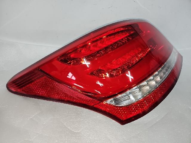 2014 Hyundai Equus VI Rear,Left LED TailLight 92401 3N500