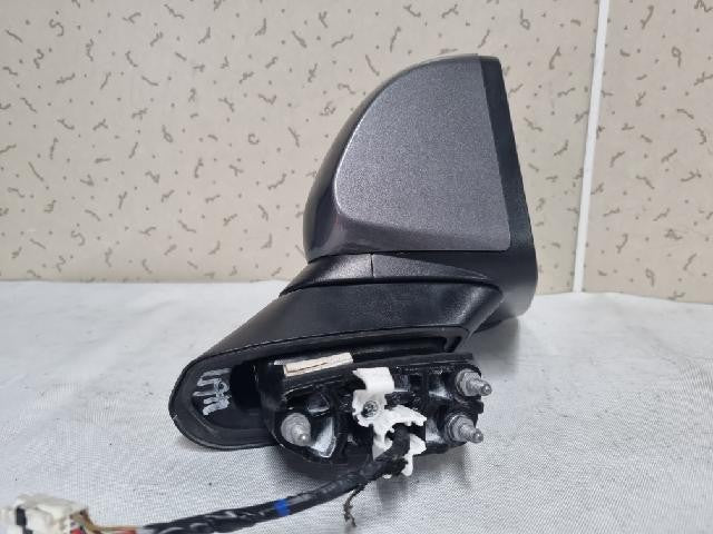2019 Hyundai Fe Santa Fe(TM) Left Side Mirror 87610S1