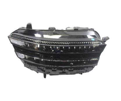 Genesis G90 RS4 LED RIGHT USED GENUINE 92102 T4000