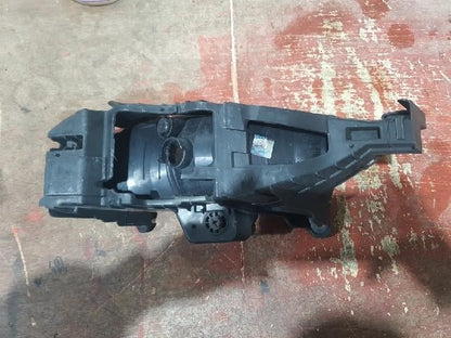 2010 Hyundai YF Sonata Left Halogen Fog Light 92201-3S000