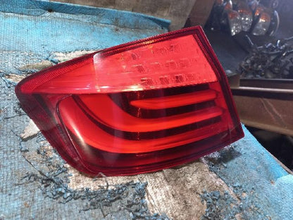 2013 BMW 520d Rear,Left TailLight