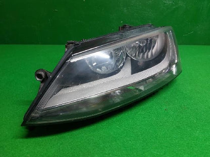 2014 Volkswagen Jetta Left Headlight