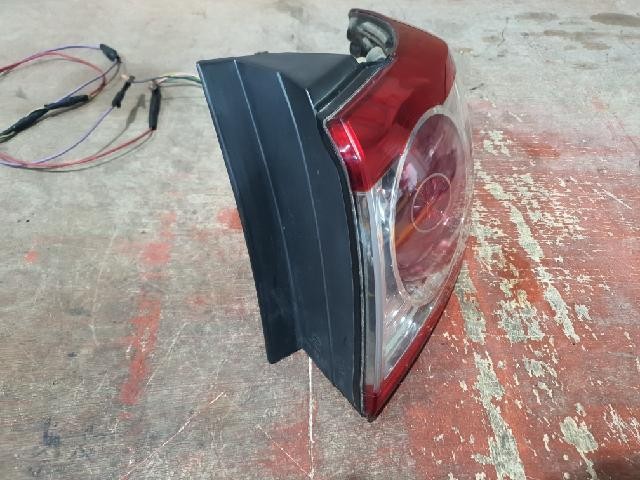 2011 Hyundai Santa Fe CM The Rear,Right Halogen TailLight 92402-2B500