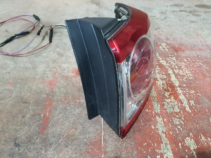2011 Hyundai Santa Fe CM The Rear,Right Halogen TailLight 92402-2B500