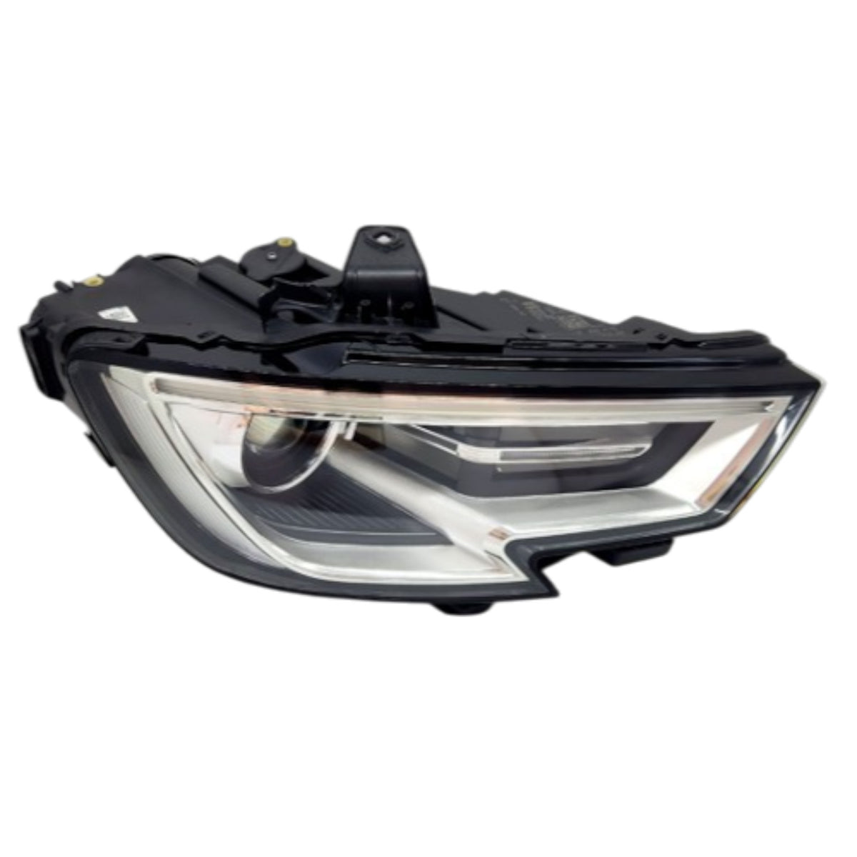 Audi A3  8V 3rd generation FL Matrix LED RIGHT USED GENUINE 8V0941006E