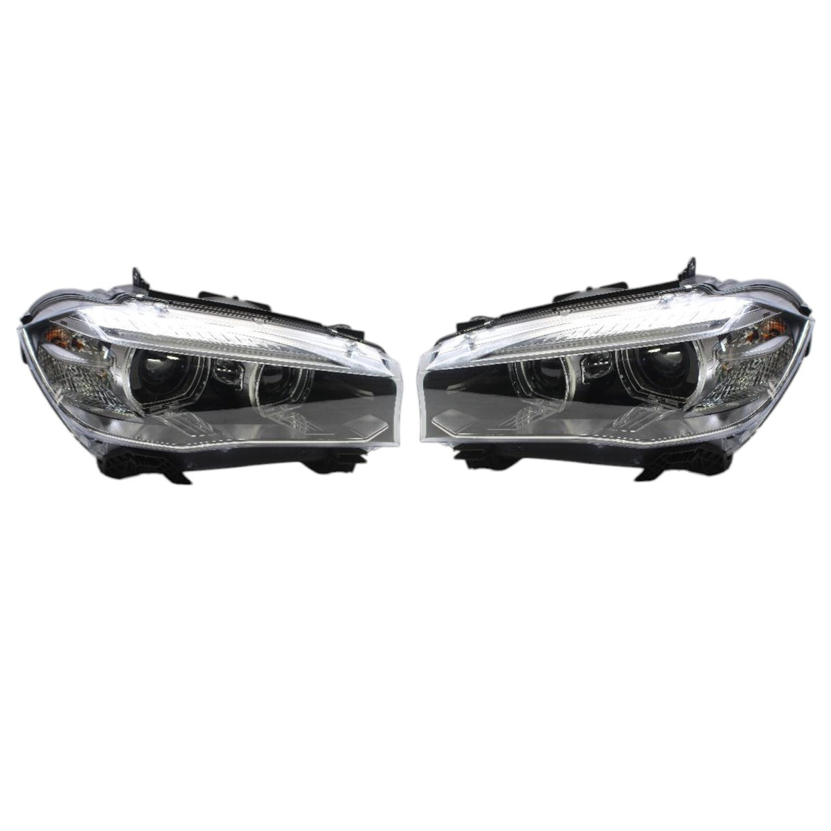 BMW X5 F15,F85,F16 Xenon Headlight PAIR USED GENUINE 7317101 7317102