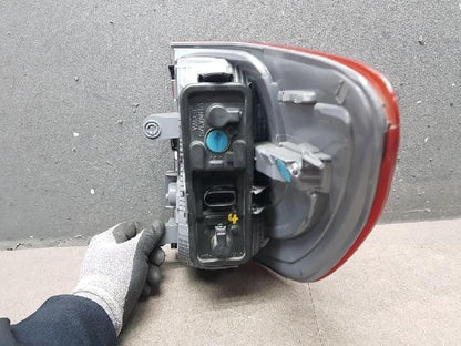 2016 BMW xDrive 20d xline Rear,Left TailLight 7217311-13