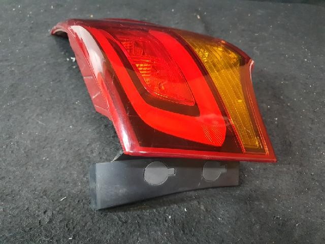2017 Hyundai Santa Fe Rear,Right TailLight 92402 2W610