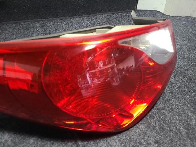 2015 Hyundai Sonata Rear,Left Halogen TailLight 92401 3S010