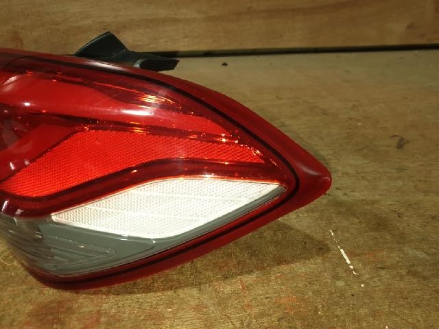 2017 Hyundai Elantra GT i30 PD Rear,Right LED TailLight 92402-G3100
