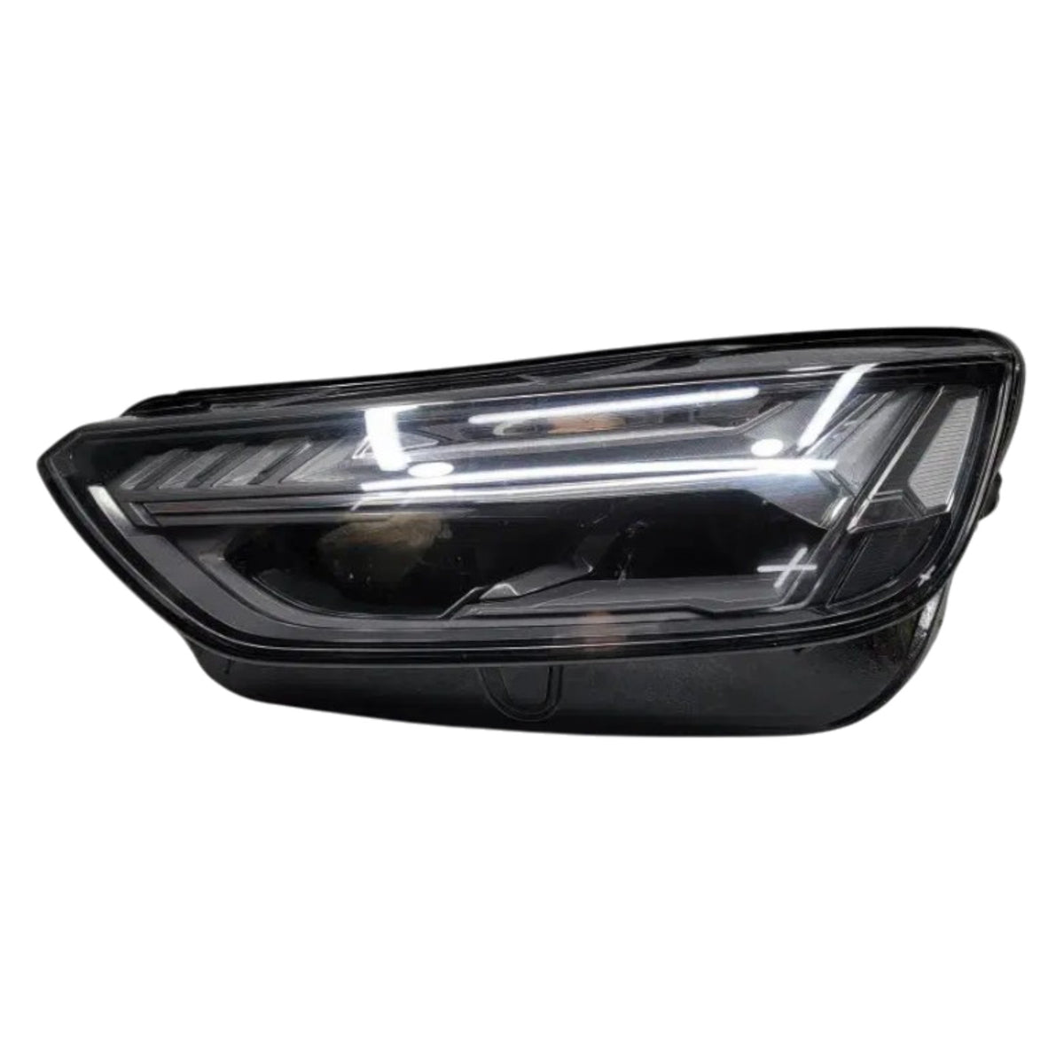 Audi Q5 8A 2nd generation LED LEFT USED GENUINE 8A0941035