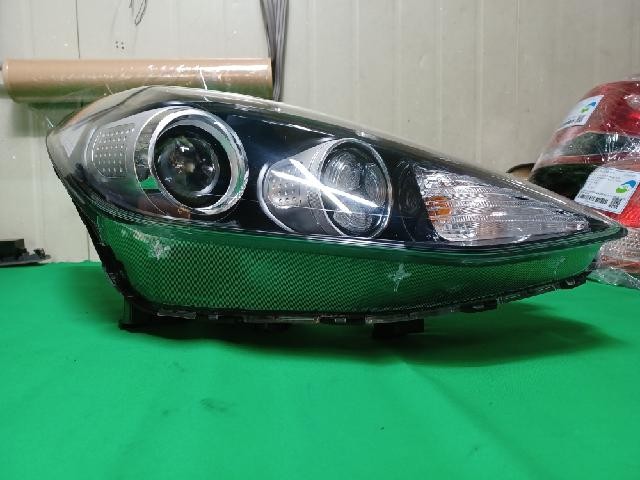 2017 KIA All new Sportage Right Xenon Headlight