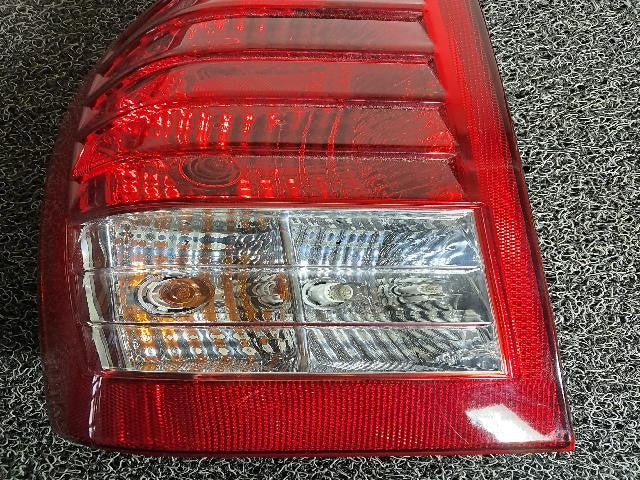2012 KIA Cedona R Rear,Left TailLight 92401 4J000