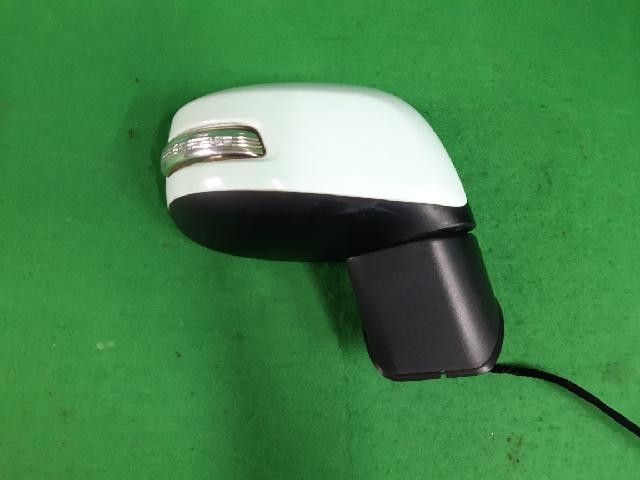 2014 KIA Ray Right Teal Side Mirror