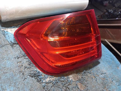 2014 BMW 320d Rear,Left TailLight