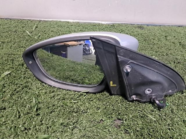 2013 Volkswagen TDI 4 Motion Left Side Mirror