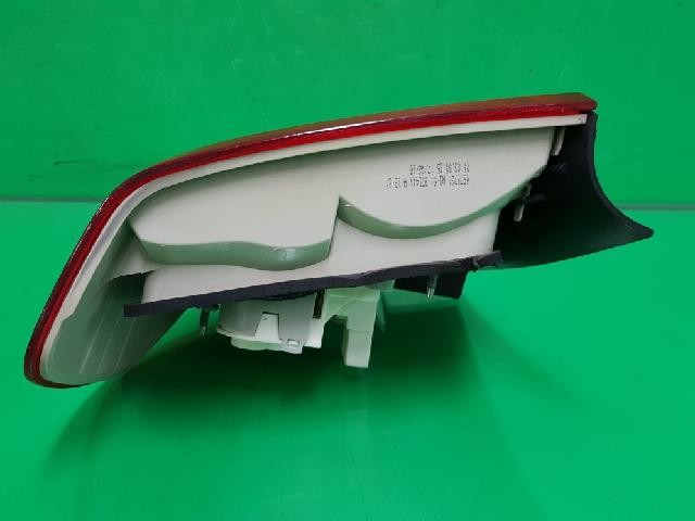 2011 BMW 320i Rear,Left TailLight 4871731
