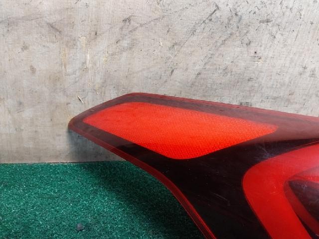 2014 Hyundai Genesis DH Rear,Left Halogen TailLight