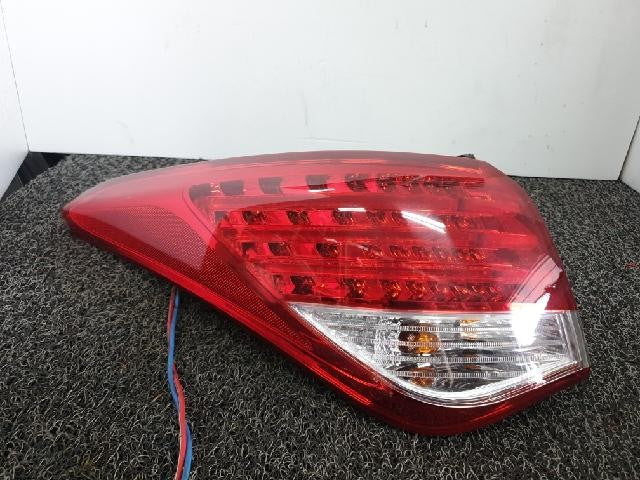 2014 Hyundai i40 Saloon Rear,Left TailLight
