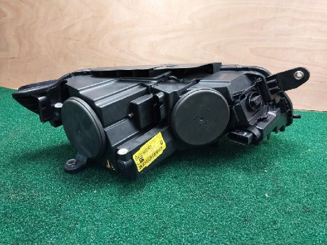 2015 Volkswagen The New Passat Left Headlight 3C8 941 753