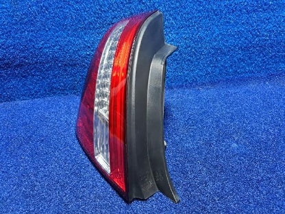 2010 KIA Opirus Premium Rear,Left TailLight