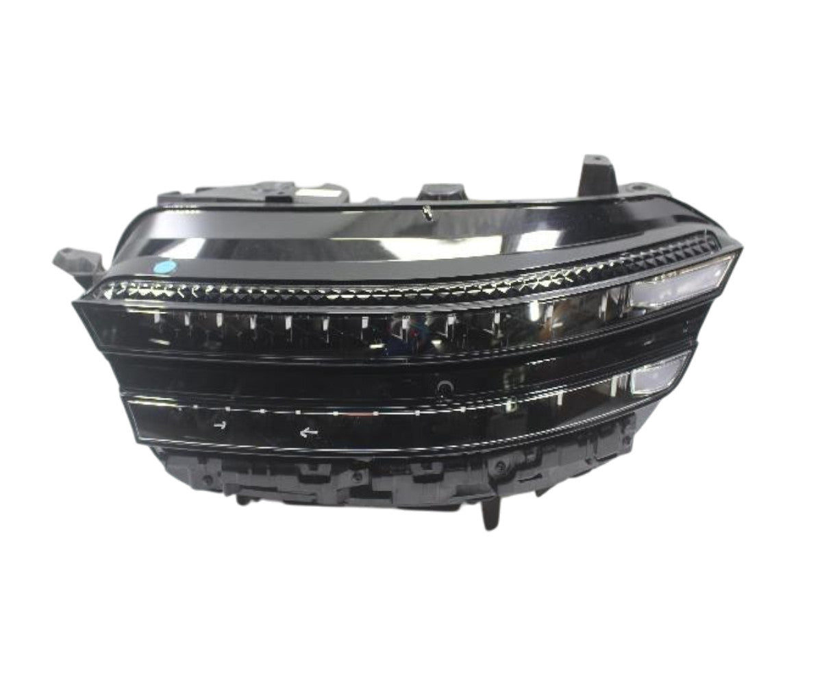 Genesis G90 RS4 LED LEFT USED GENUINE 92101 T4000