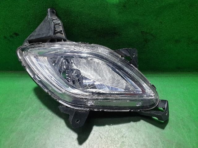 2009 Hyundai Genesis Right Fog Light 92202-3M21X