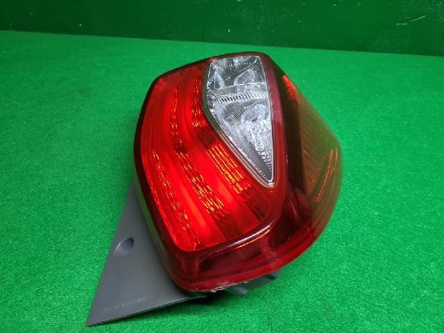 2013 KIA Ray Rear,Right TailLight 92402 A3000