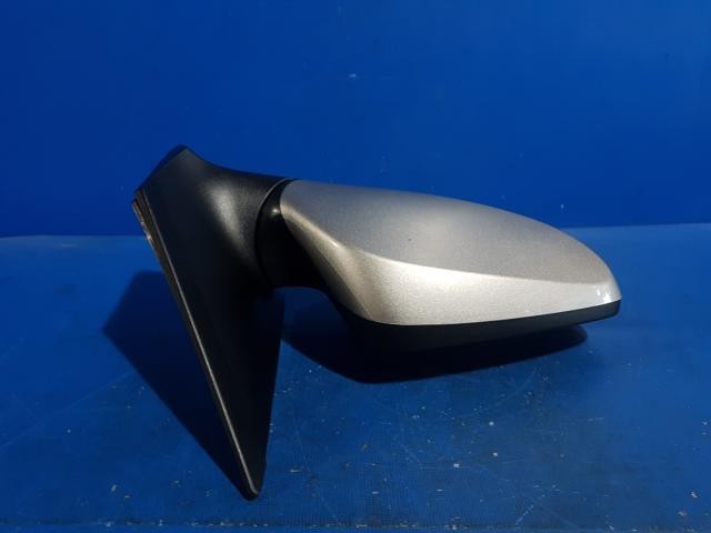 2012 Hyundai Elantra GT i30 Right Side Mirror