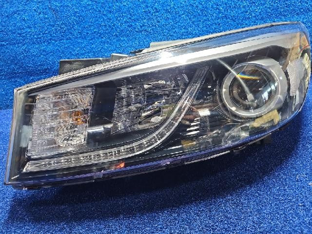2017 KIA Cedona all new Carnival Left Halogen Headlight 92101A9040