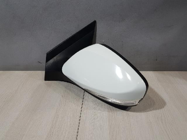2011 Hyundai Accent RB Left White Side Mirror 876101R040AS