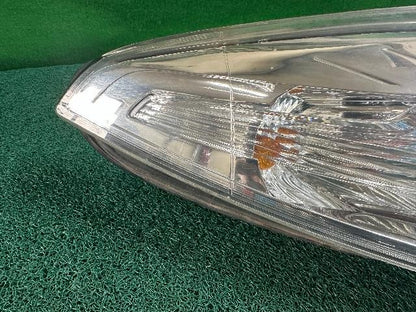 2017 Renault Fluence SM3 Z.E Right Headlight 260100047R