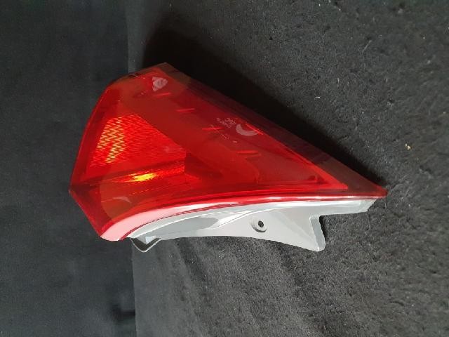 2012 Hyundai Accent Rear,Left TailLight 92401 1R200