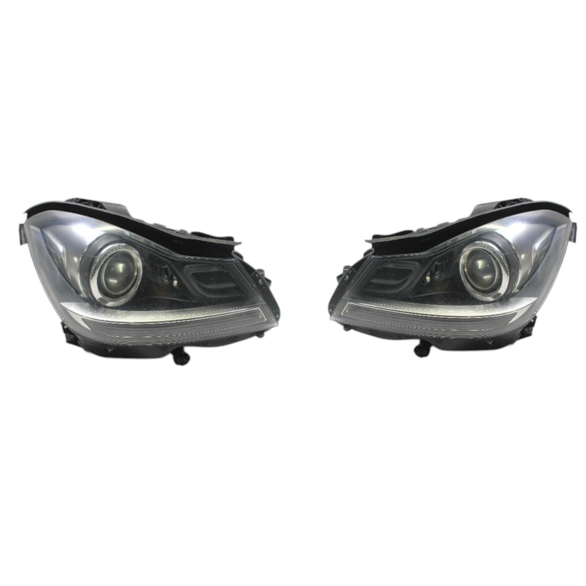 Mercedes-Benz C-Class W204 FL Bi-Xenon PAIR USED GENUINE A2048203539 A2048203639