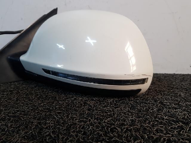 2013 AUDI Q3 Tdi Quattro Left Side Mirror