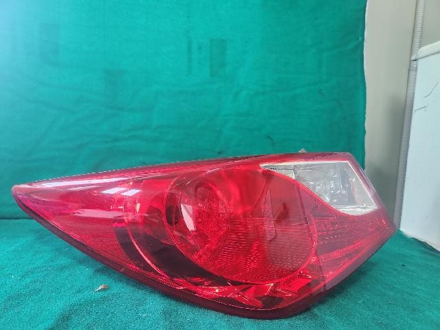 2015 Hyundai YF Sonata Rear,Left TailLight 92401 3S010
