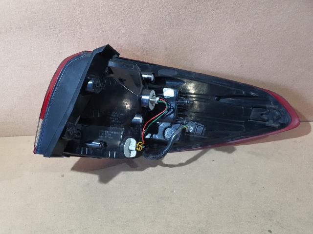 2015 KIA Rondo All New Rear,Left Halogen TailLight 92401 A4000