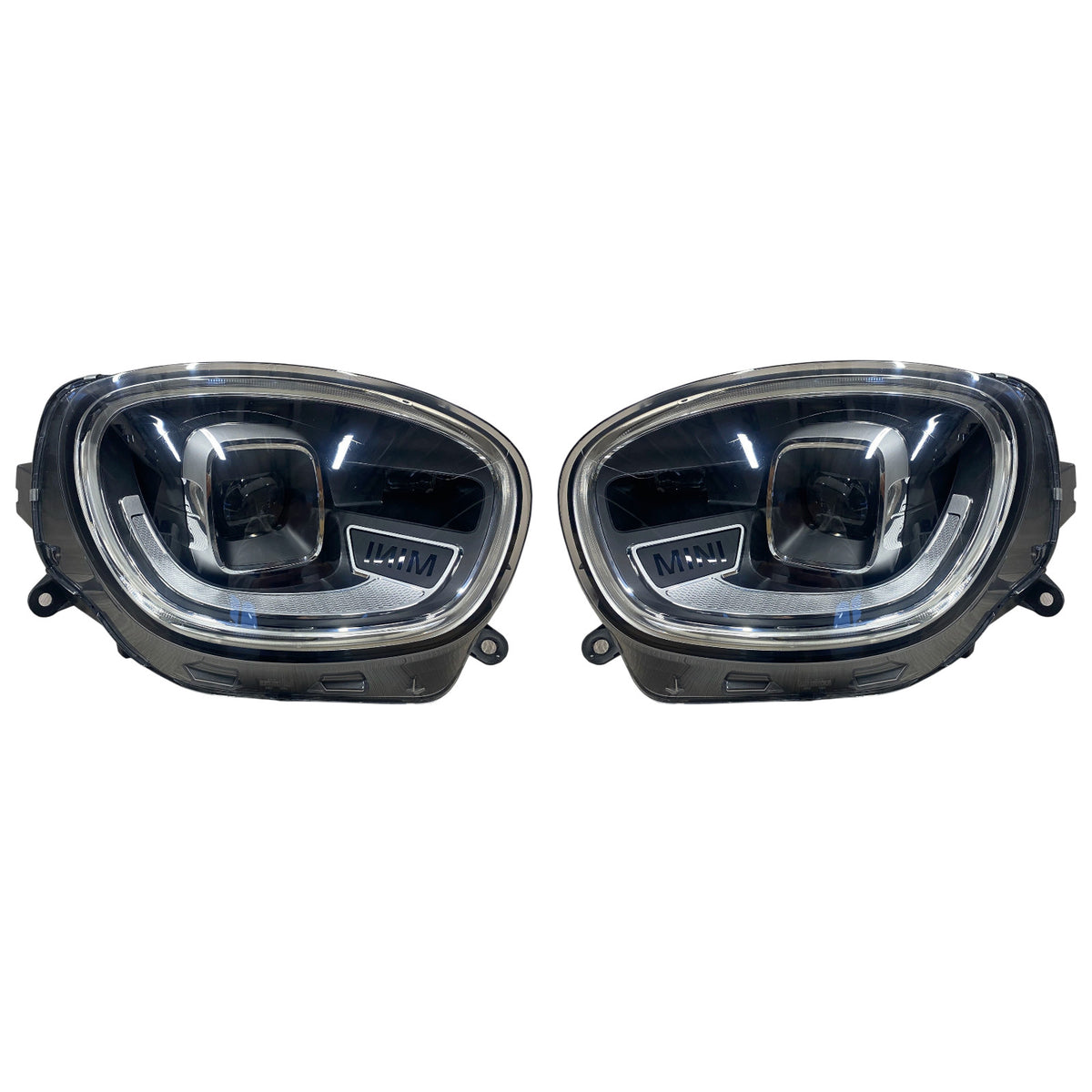 Mini Cooper / Countryman F60 LCI Full LED PAIR USED GENUINE 9881589 9881590
