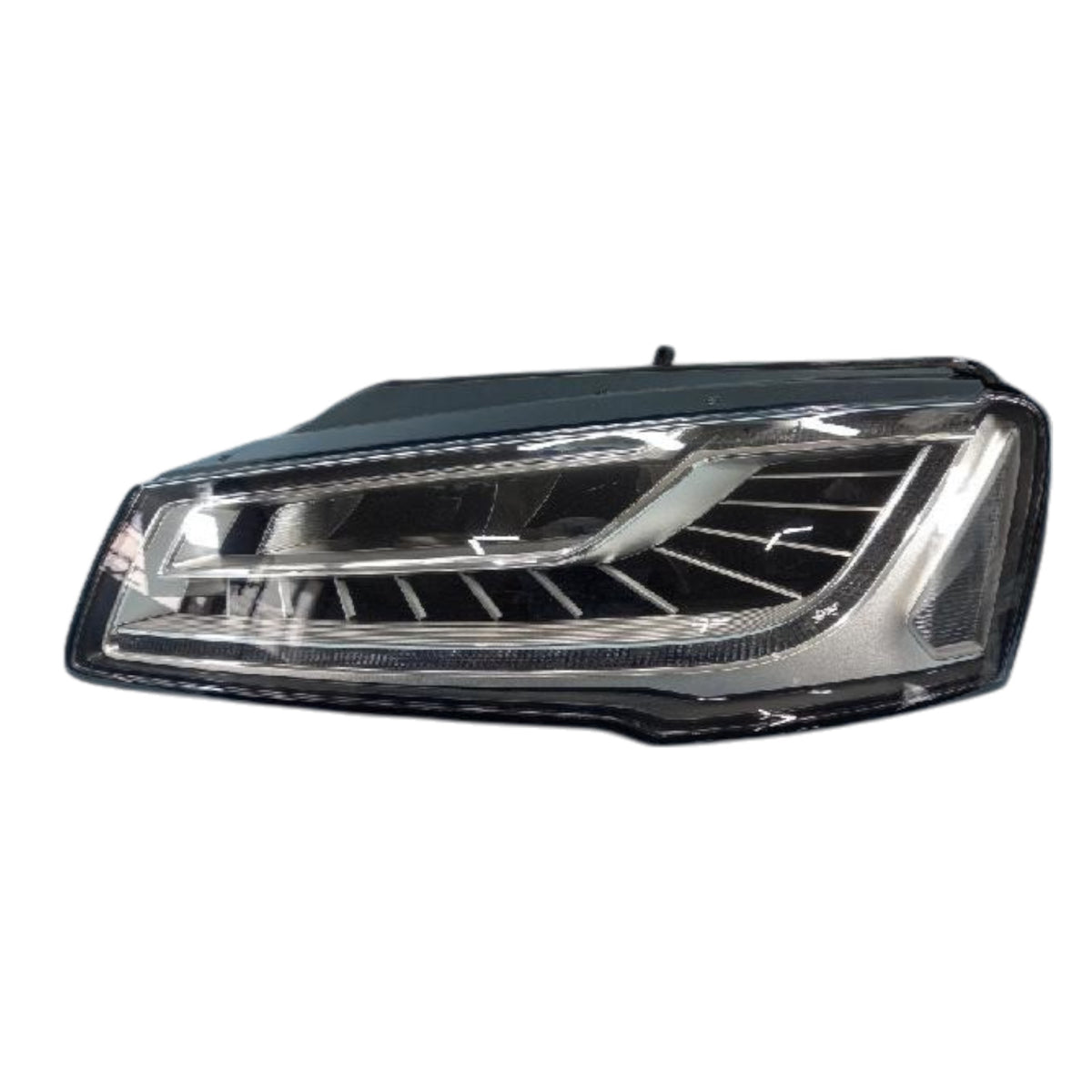 Audi A8 4H LED PAIR USED GENUINE 4HO941773B 4HO941774B