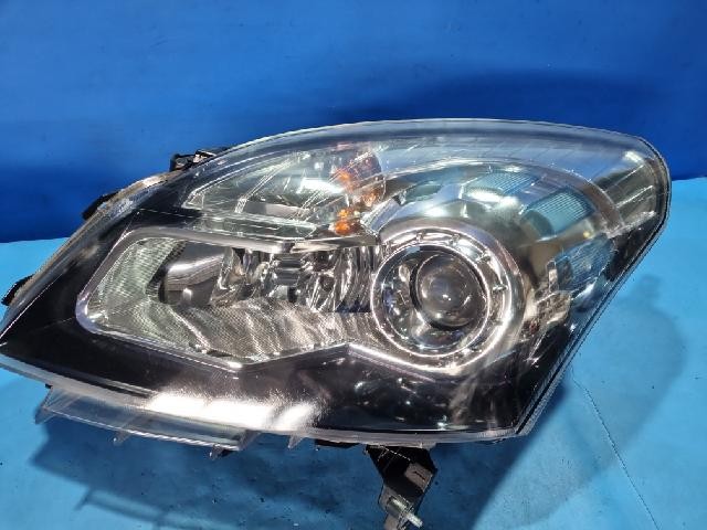 2011 Renault Koleos QM5 Left Headlight